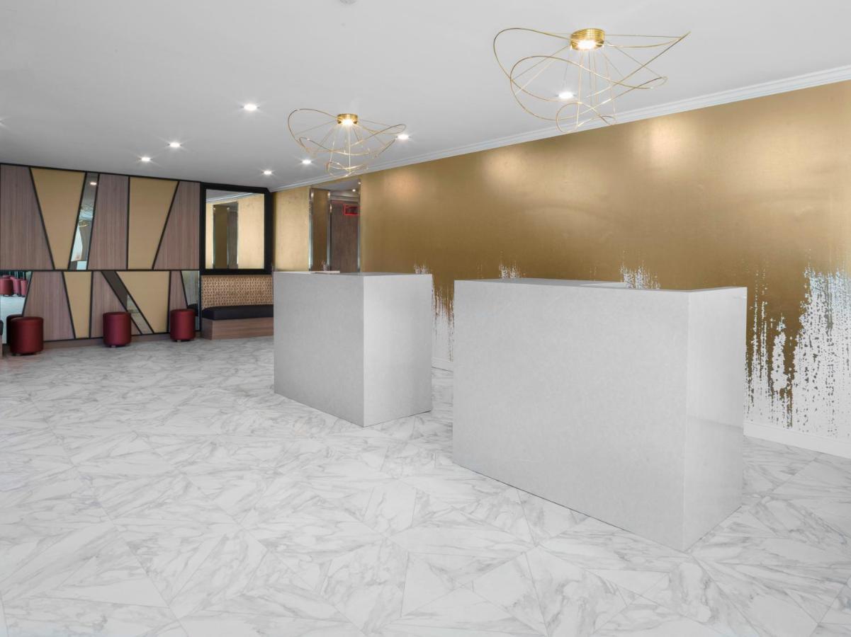 Voco Niagara Falls - The Cadence By Ihg المظهر الخارجي الصورة The lobby of the hotel