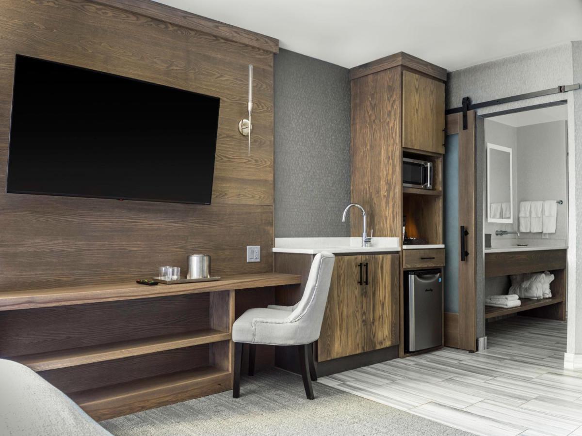 Voco Niagara Falls - The Cadence By Ihg المظهر الخارجي الصورة A room at the Hotel Zags